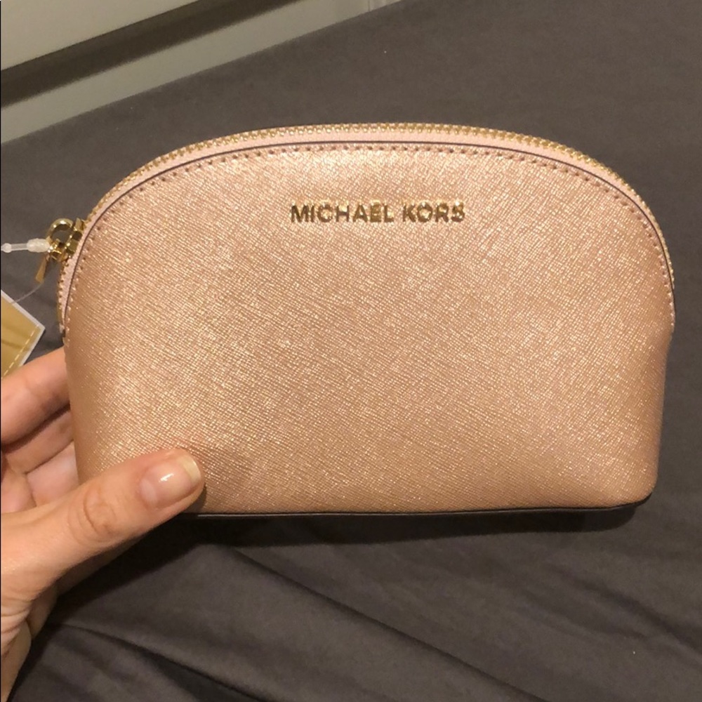 Michael Kors Travel Pouch 👛